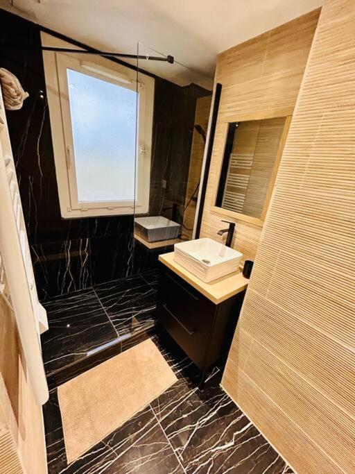 T4 Jolie Vue Avec Jaccuzzi Apartment วิทอลล์ ภายนอก รูปภาพ